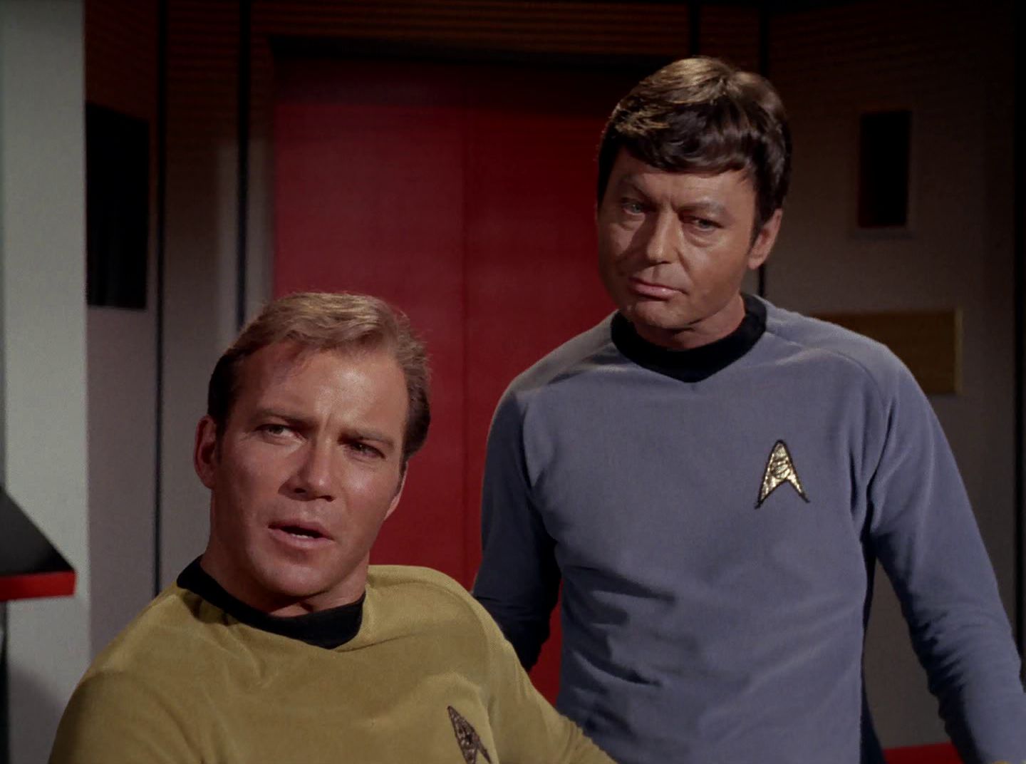 extant_StarTrek_2x11-FridaysChild_3537.jpg