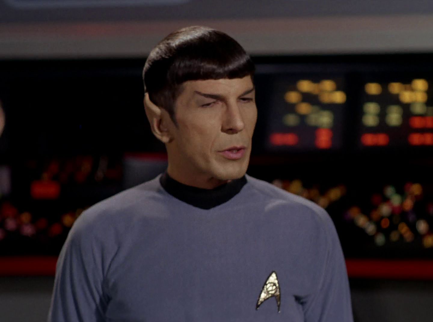 extant_StarTrek_2x11-FridaysChild_3540.jpg