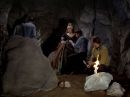 extant_StarTrek_2x11-FridaysChild_2332.jpg