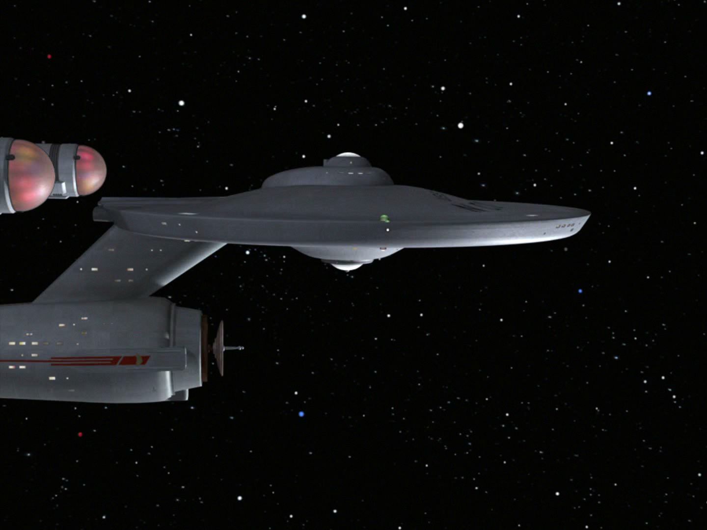 ariane179254_StarTrek_2x11_FridaysChild-NewEffects_2162.jpg