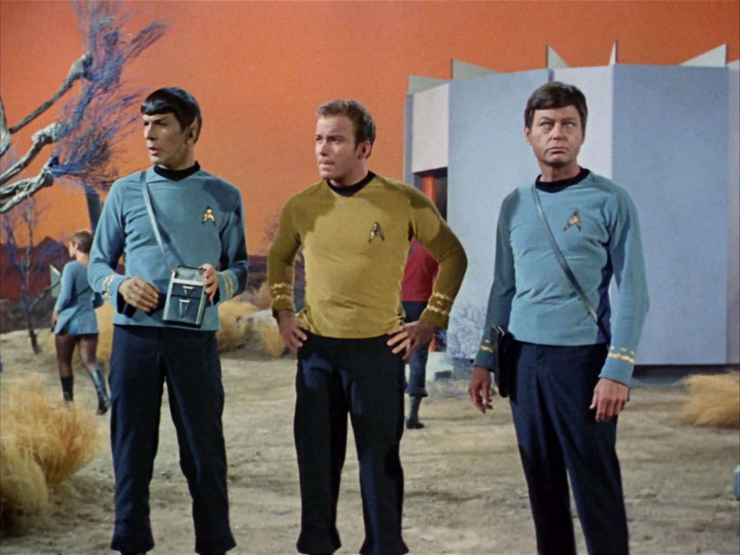 ariane179254_StarTrek_2x12_TheDeadlyYears_0026.jpg