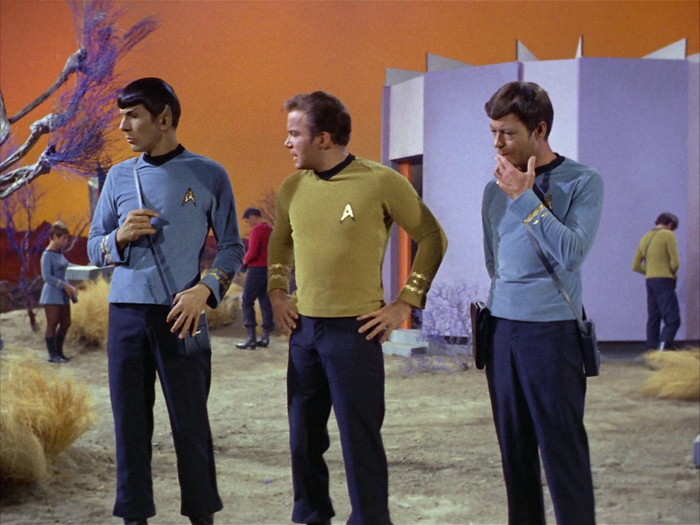 ariane179254_StarTrek_2x12_TheDeadlyYears_0045.jpg