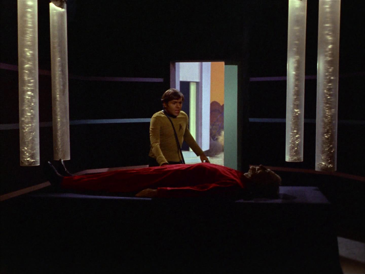 ariane179254_StarTrek_2x12_TheDeadlyYears_0079.jpg