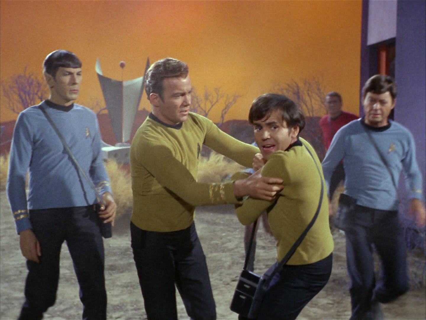 ariane179254_StarTrek_2x12_TheDeadlyYears_0086.jpg