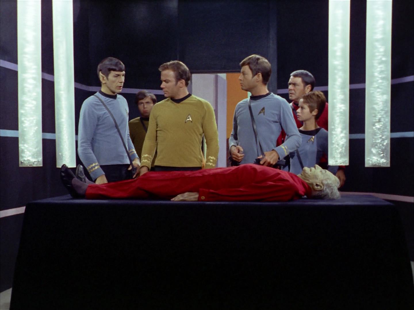 ariane179254_StarTrek_2x12_TheDeadlyYears_0131.jpg