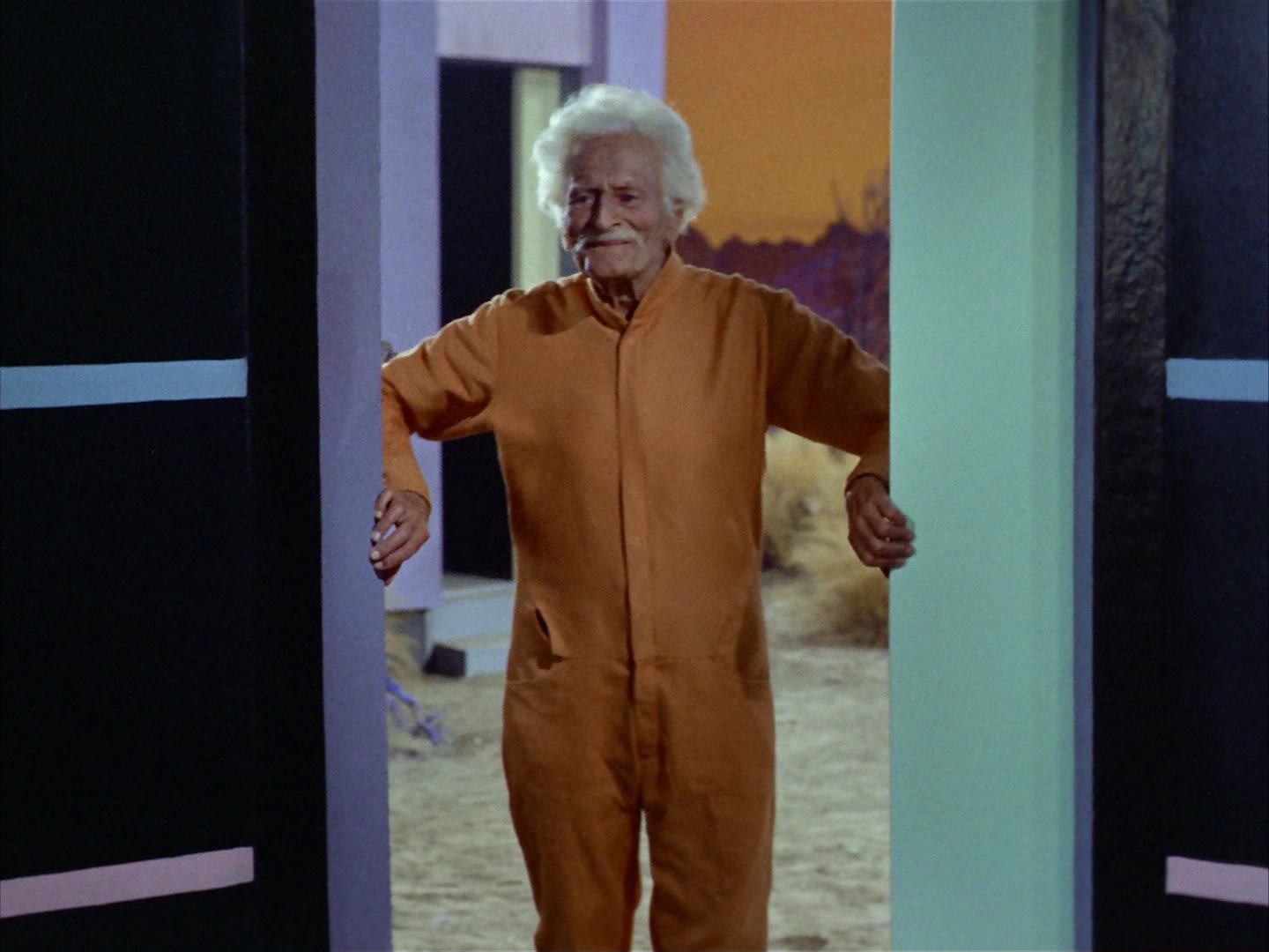 ariane179254_StarTrek_2x12_TheDeadlyYears_0133.jpg