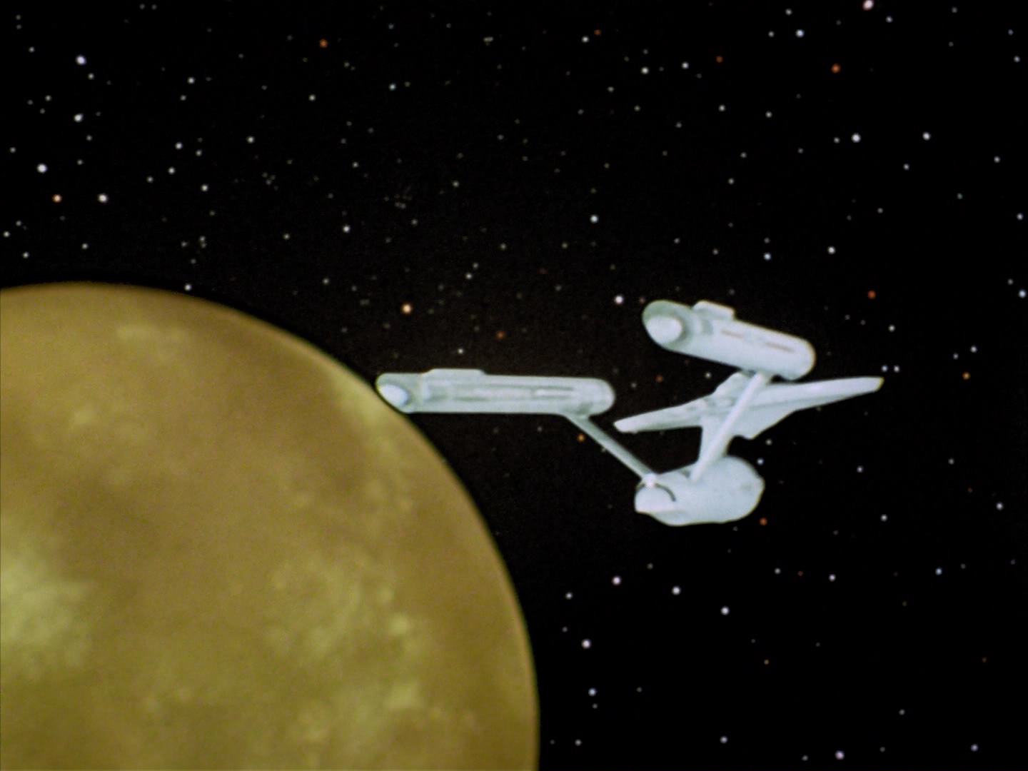 ariane179254_StarTrek_2x12_TheDeadlyYears_0283.jpg
