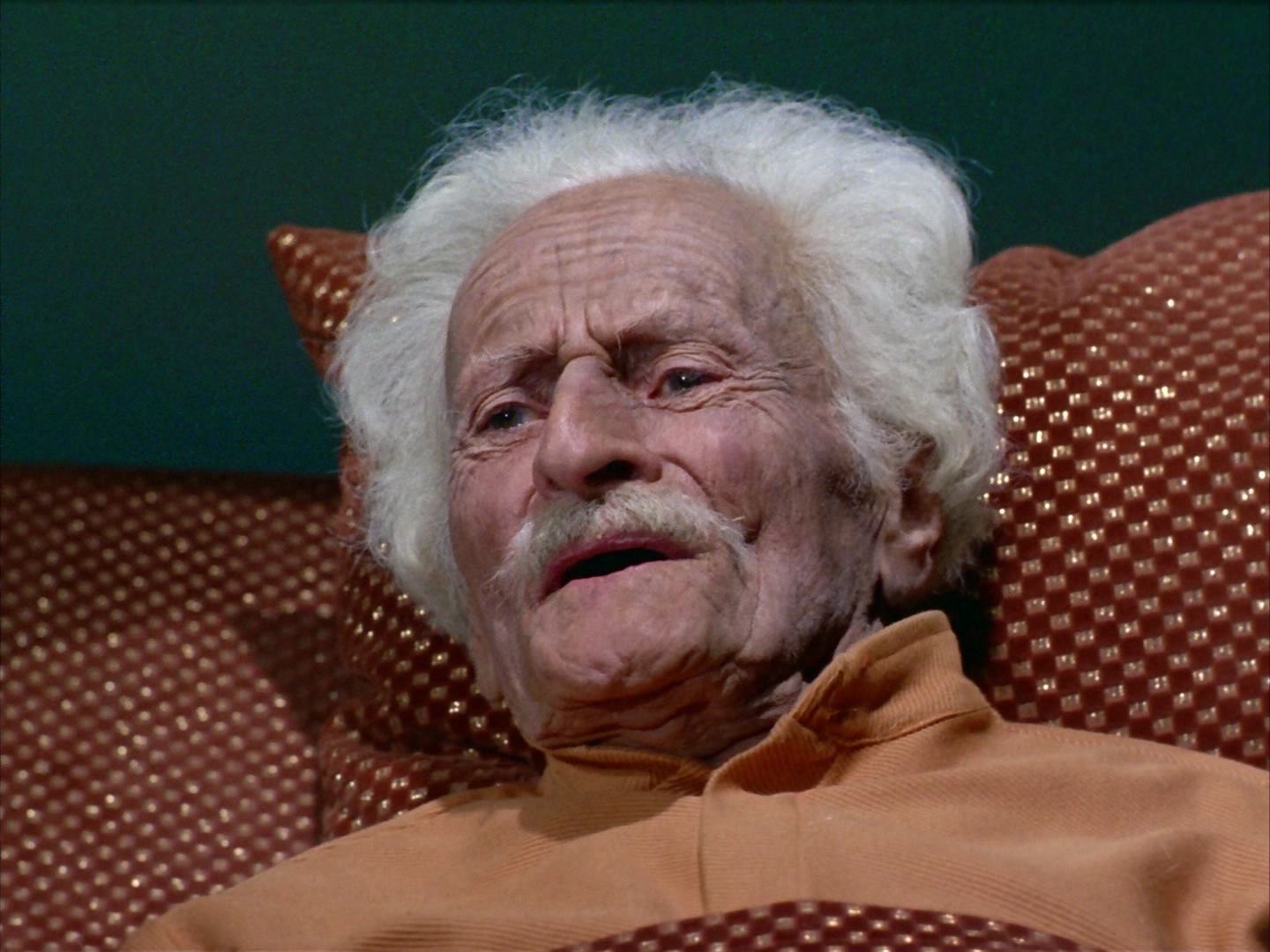 ariane179254_StarTrek_2x12_TheDeadlyYears_0298.jpg