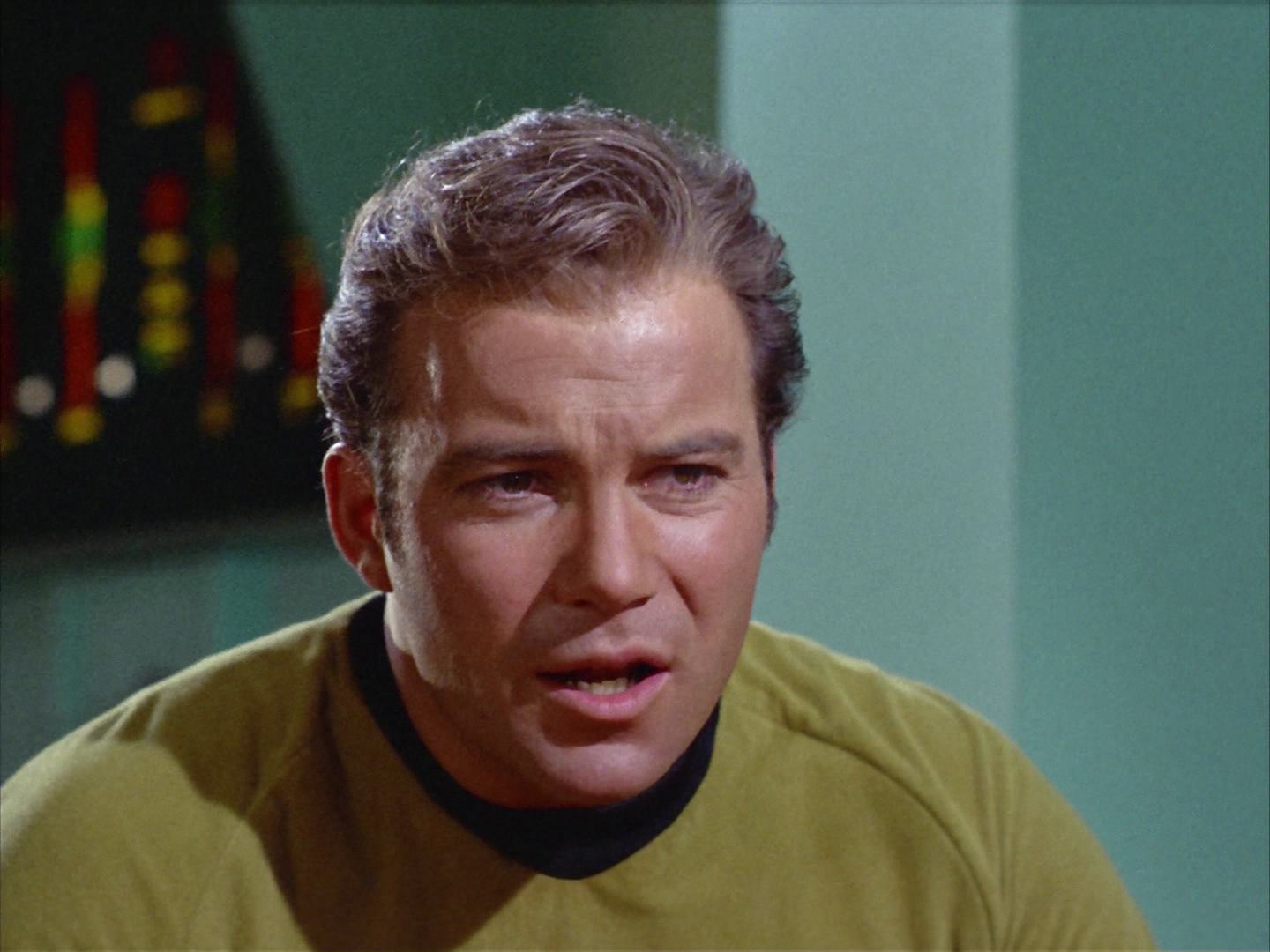 ariane179254_StarTrek_2x12_TheDeadlyYears_0304.jpg