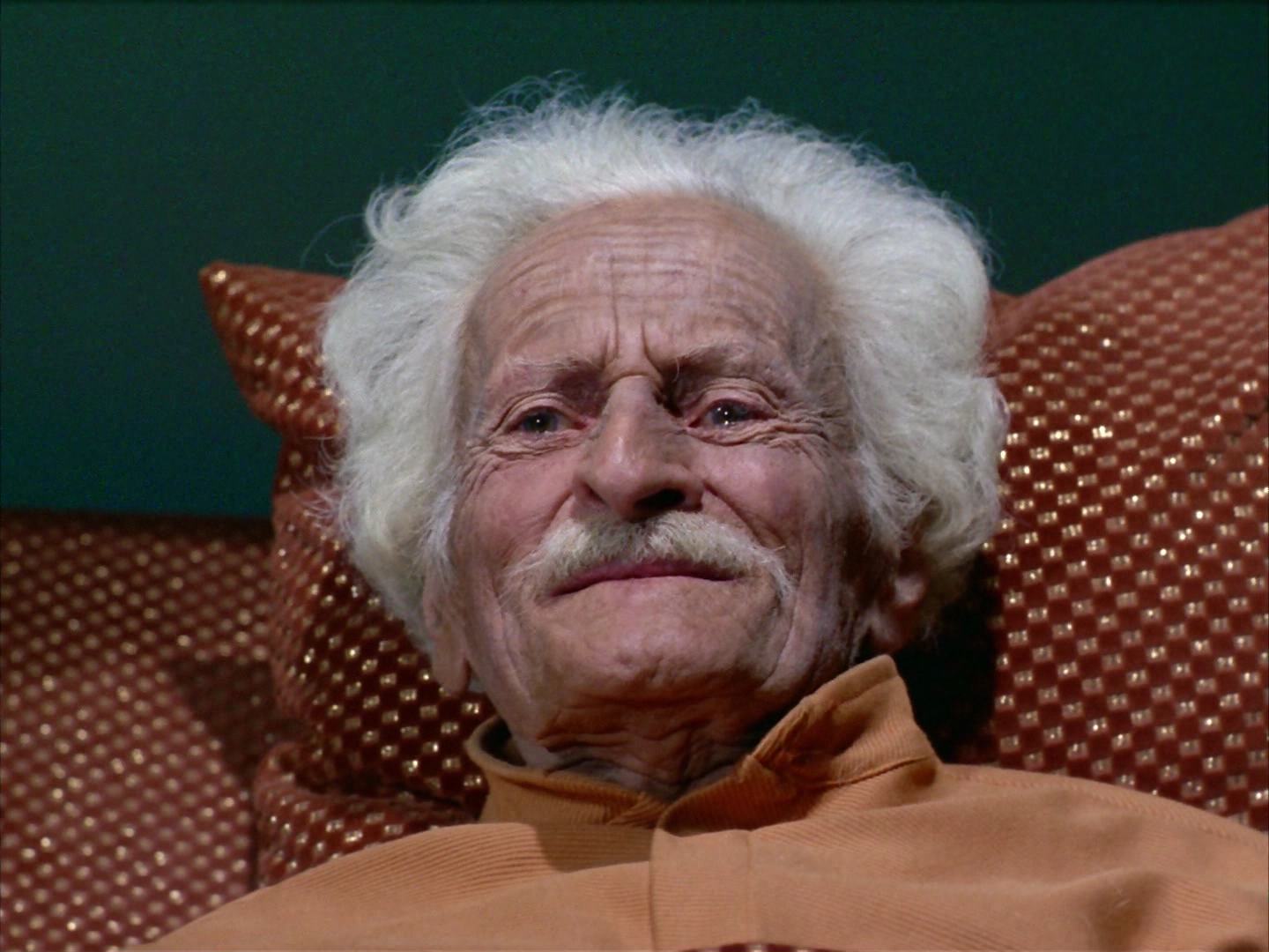 ariane179254_StarTrek_2x12_TheDeadlyYears_0324.jpg
