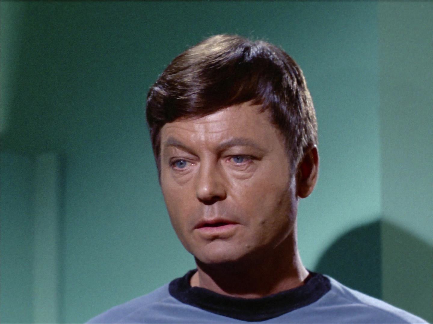 ariane179254_StarTrek_2x12_TheDeadlyYears_0327.jpg