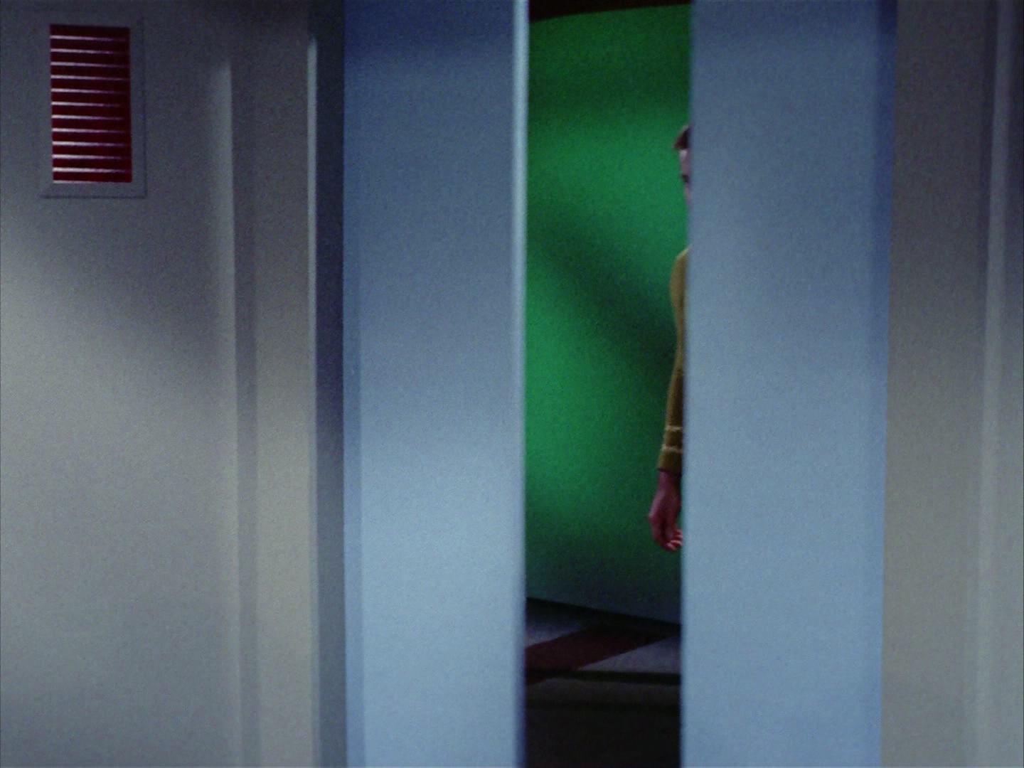 ariane179254_StarTrek_2x12_TheDeadlyYears_0340.jpg