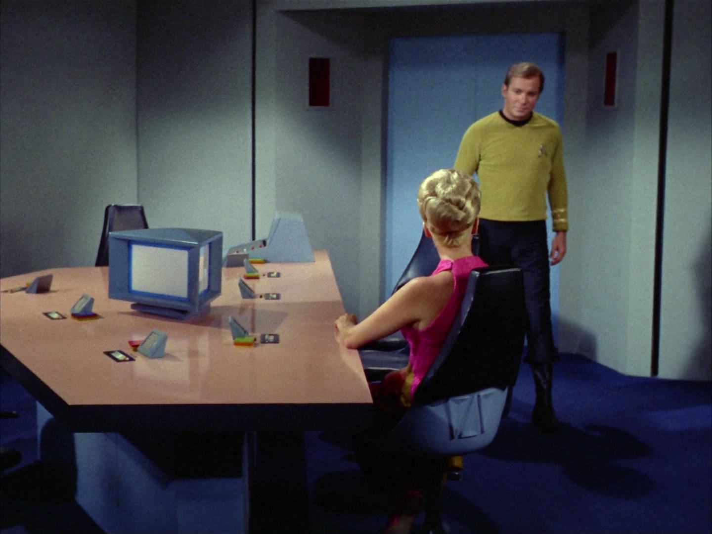 ariane179254_StarTrek_2x12_TheDeadlyYears_0438.jpg