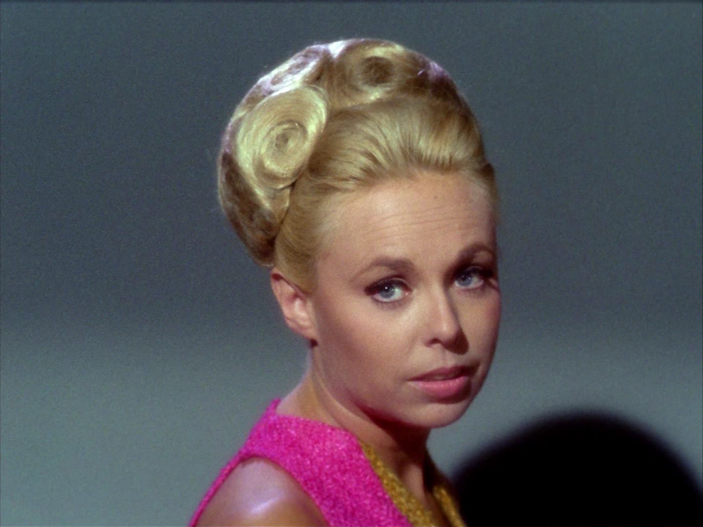 ariane179254_StarTrek_2x12_TheDeadlyYears_0502.jpg