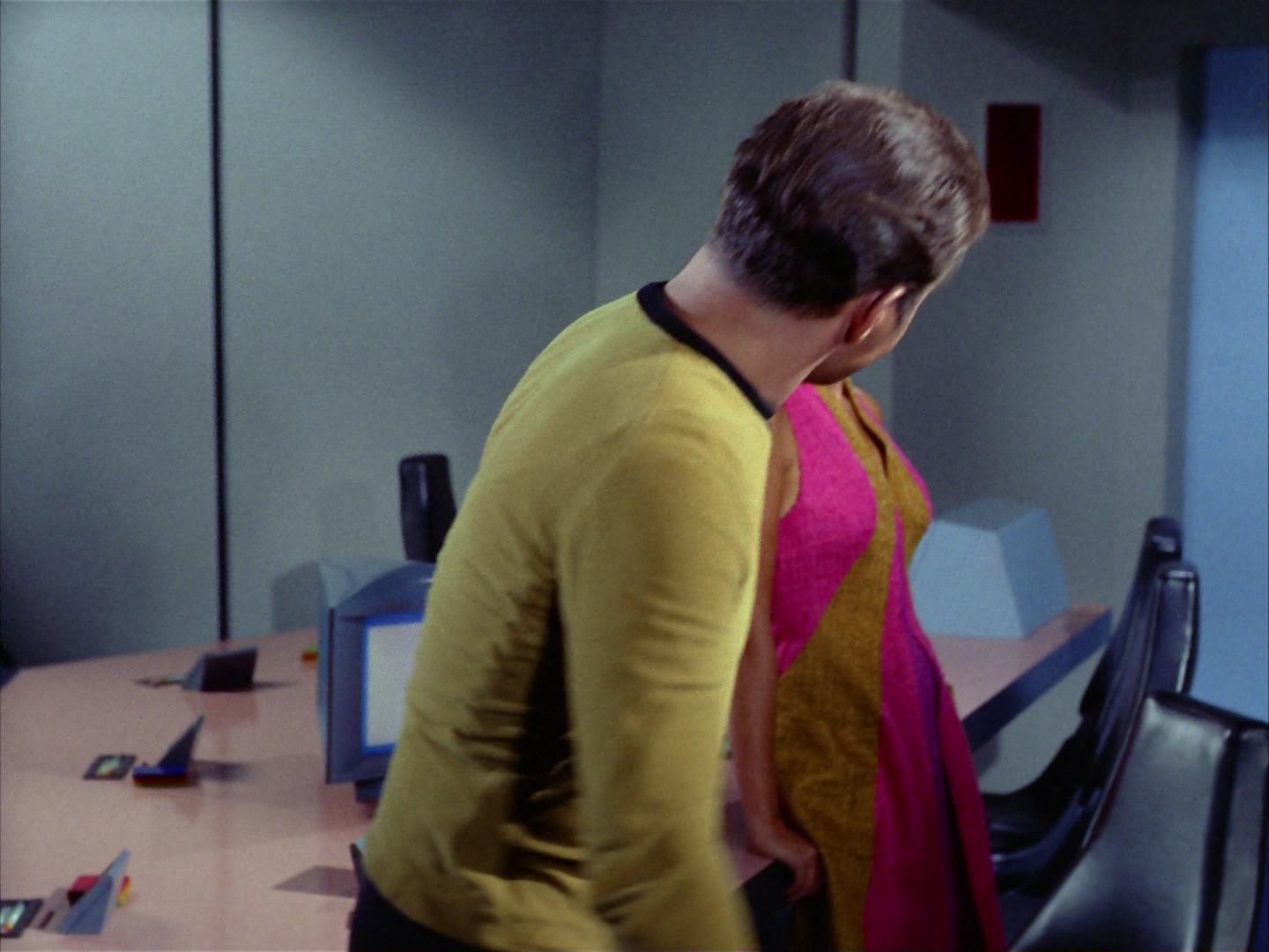 ariane179254_StarTrek_2x12_TheDeadlyYears_0511.jpg