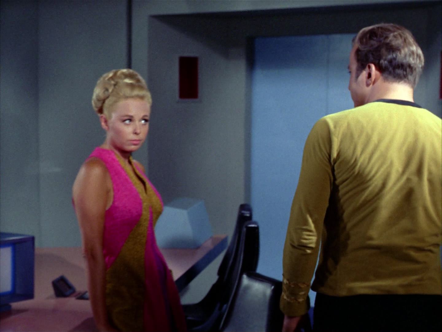 ariane179254_StarTrek_2x12_TheDeadlyYears_0513.jpg