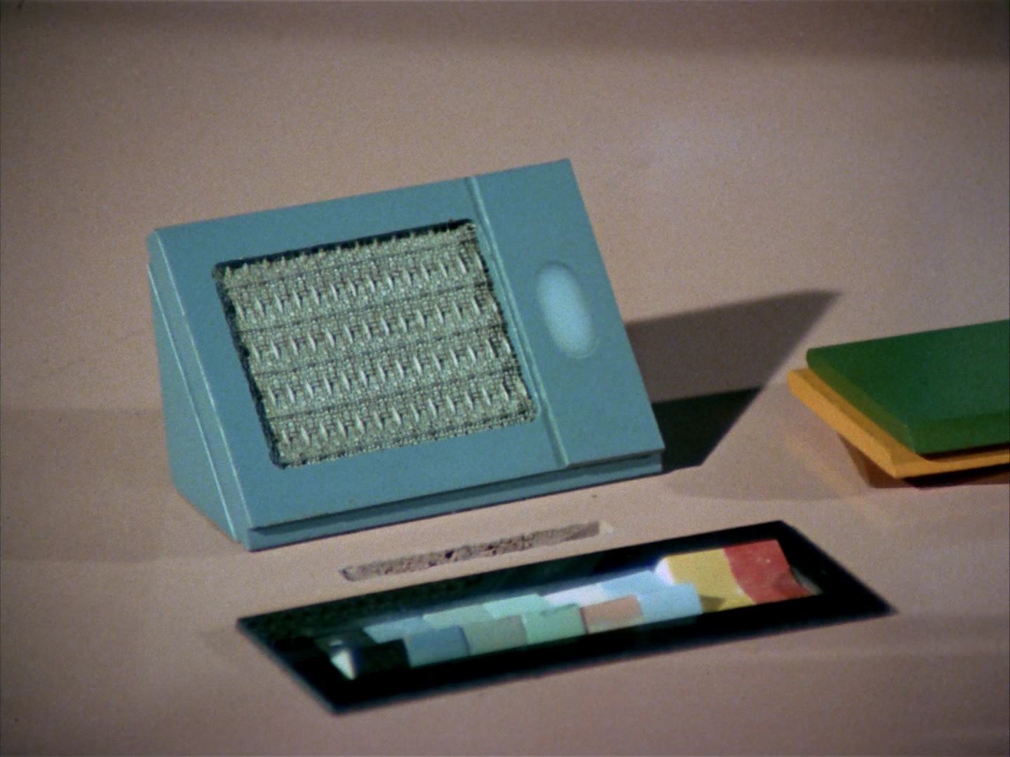 ariane179254_StarTrek_2x12_TheDeadlyYears_0522.jpg