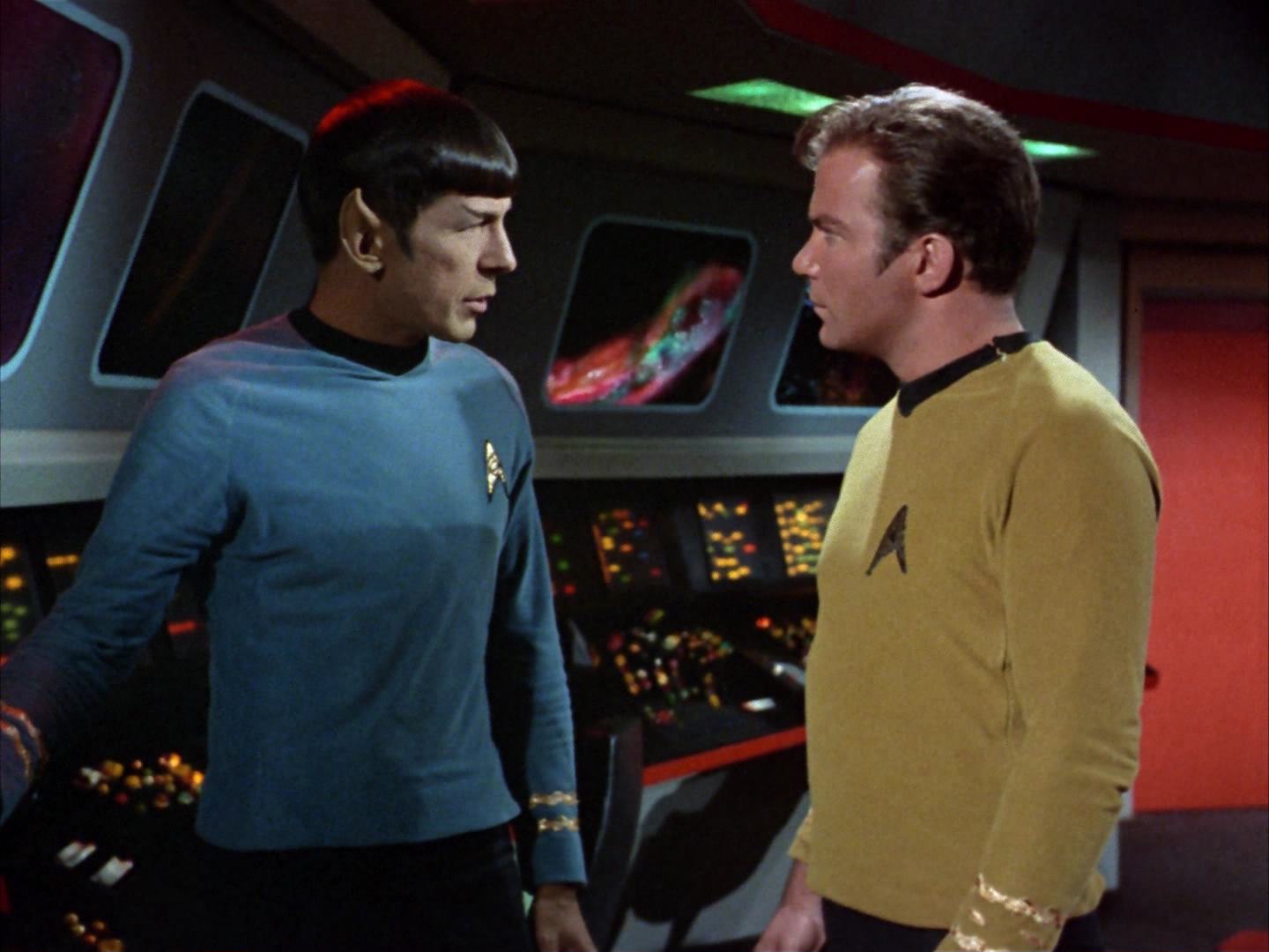 ariane179254_StarTrek_2x12_TheDeadlyYears_0537.jpg