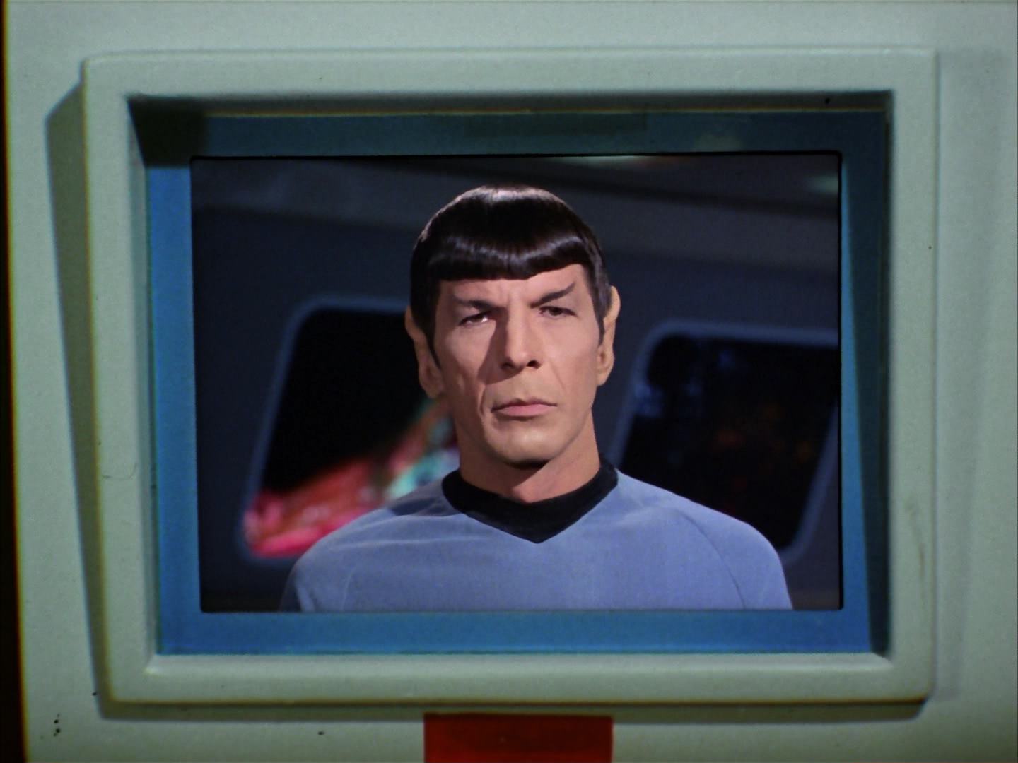 ariane179254_StarTrek_2x12_TheDeadlyYears_0640.jpg