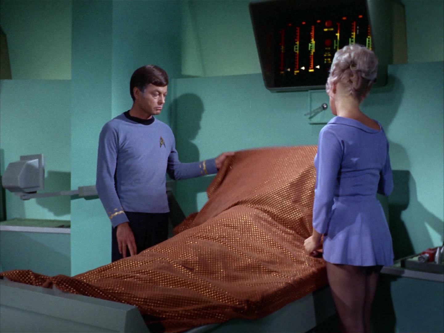 ariane179254_StarTrek_2x12_TheDeadlyYears_0668.jpg