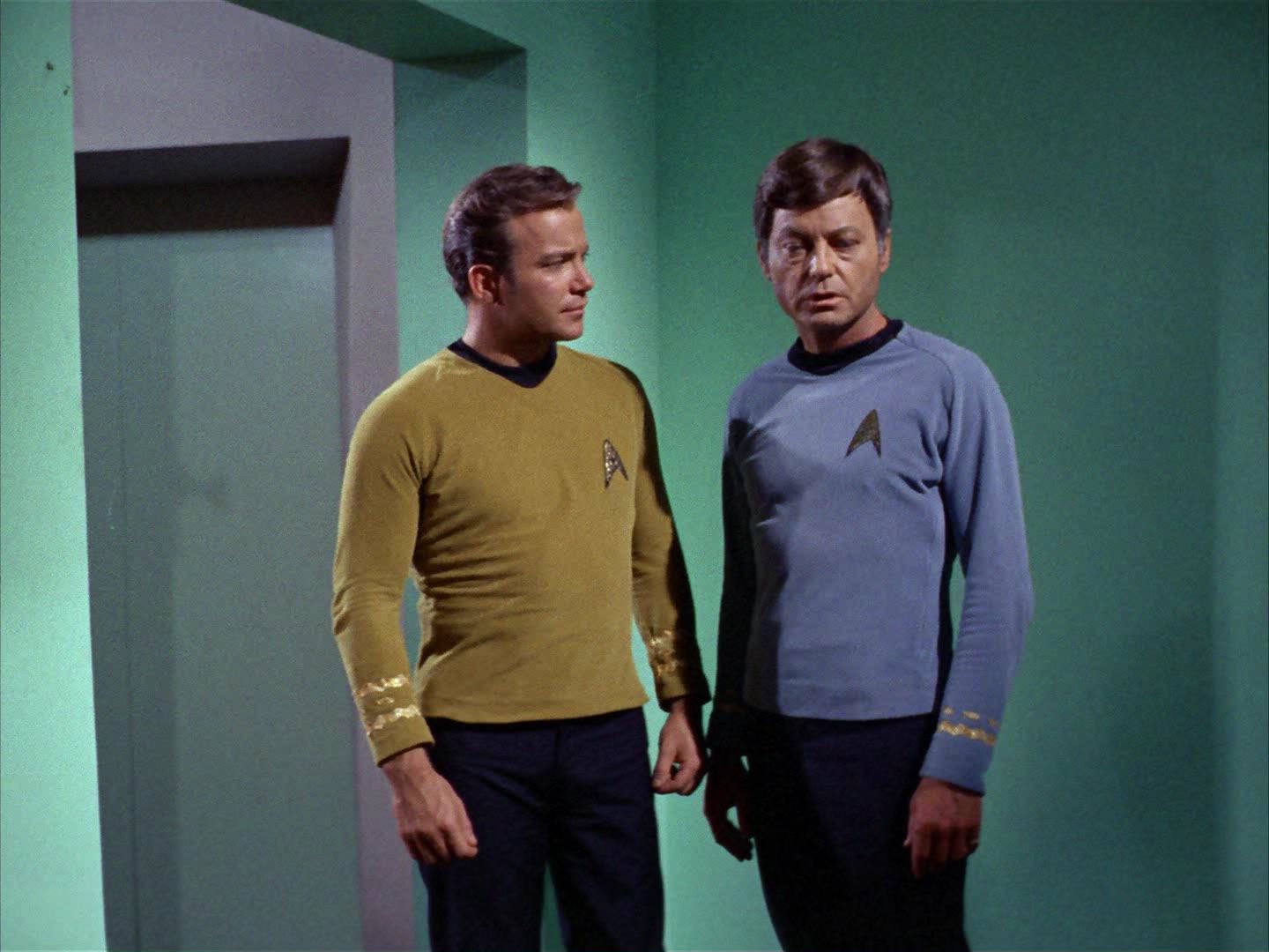 ariane179254_StarTrek_2x12_TheDeadlyYears_0681.jpg