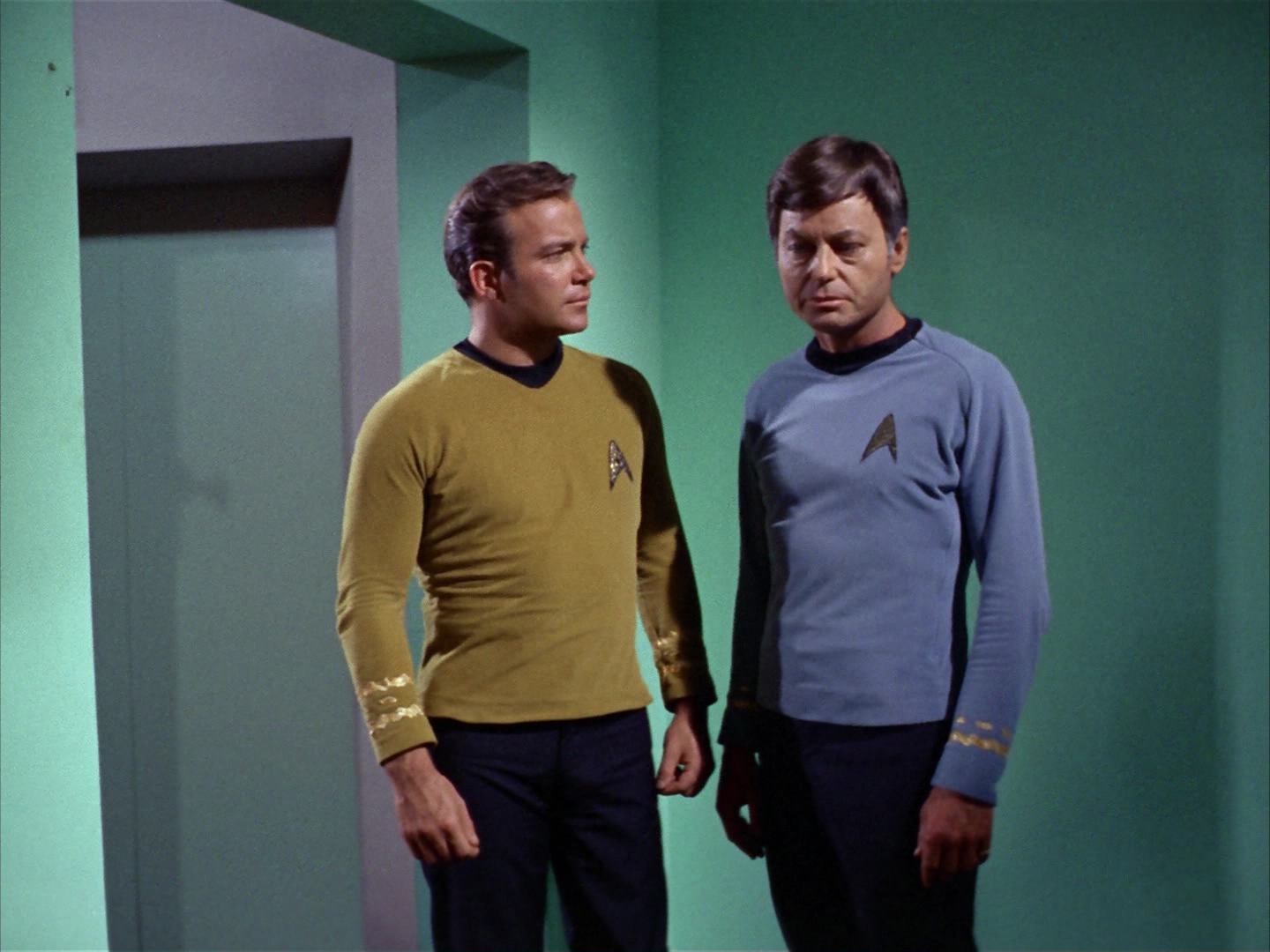 ariane179254_StarTrek_2x12_TheDeadlyYears_0682.jpg