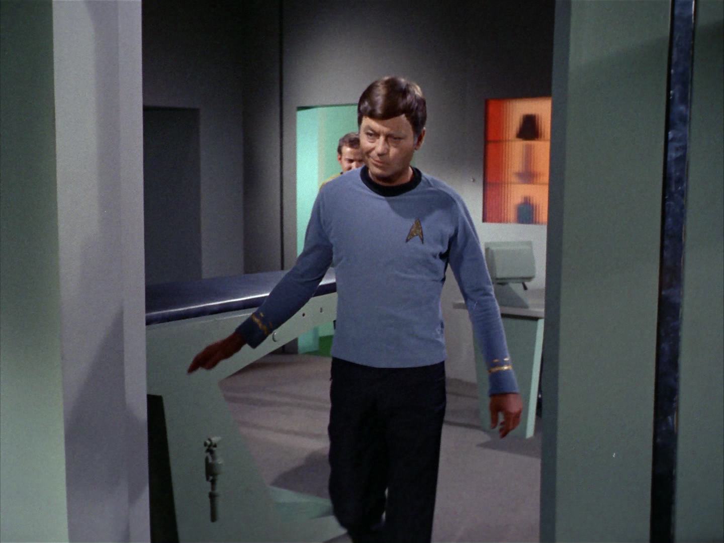 ariane179254_StarTrek_2x12_TheDeadlyYears_0689.jpg