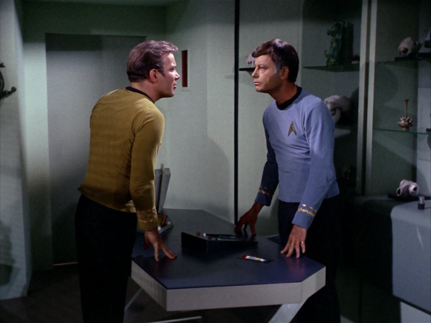 ariane179254_StarTrek_2x12_TheDeadlyYears_0700.jpg