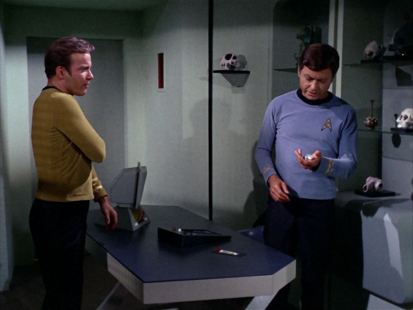 ariane179254_StarTrek_2x12_TheDeadlyYears_0720.jpg