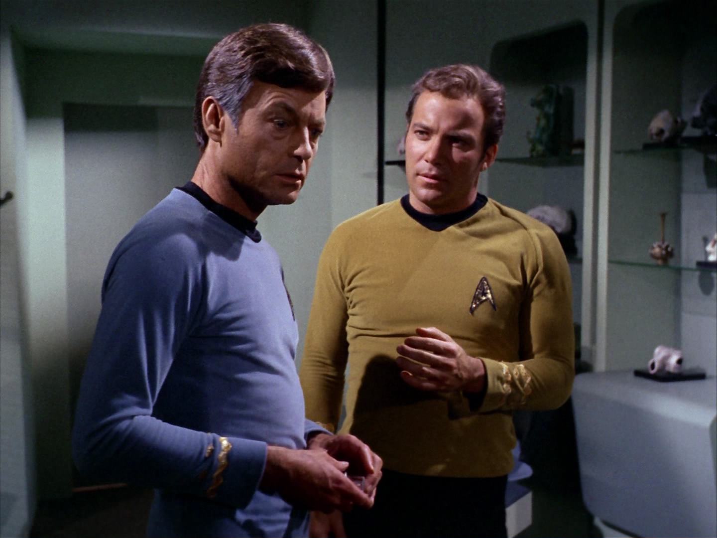 ariane179254_StarTrek_2x12_TheDeadlyYears_0743.jpg