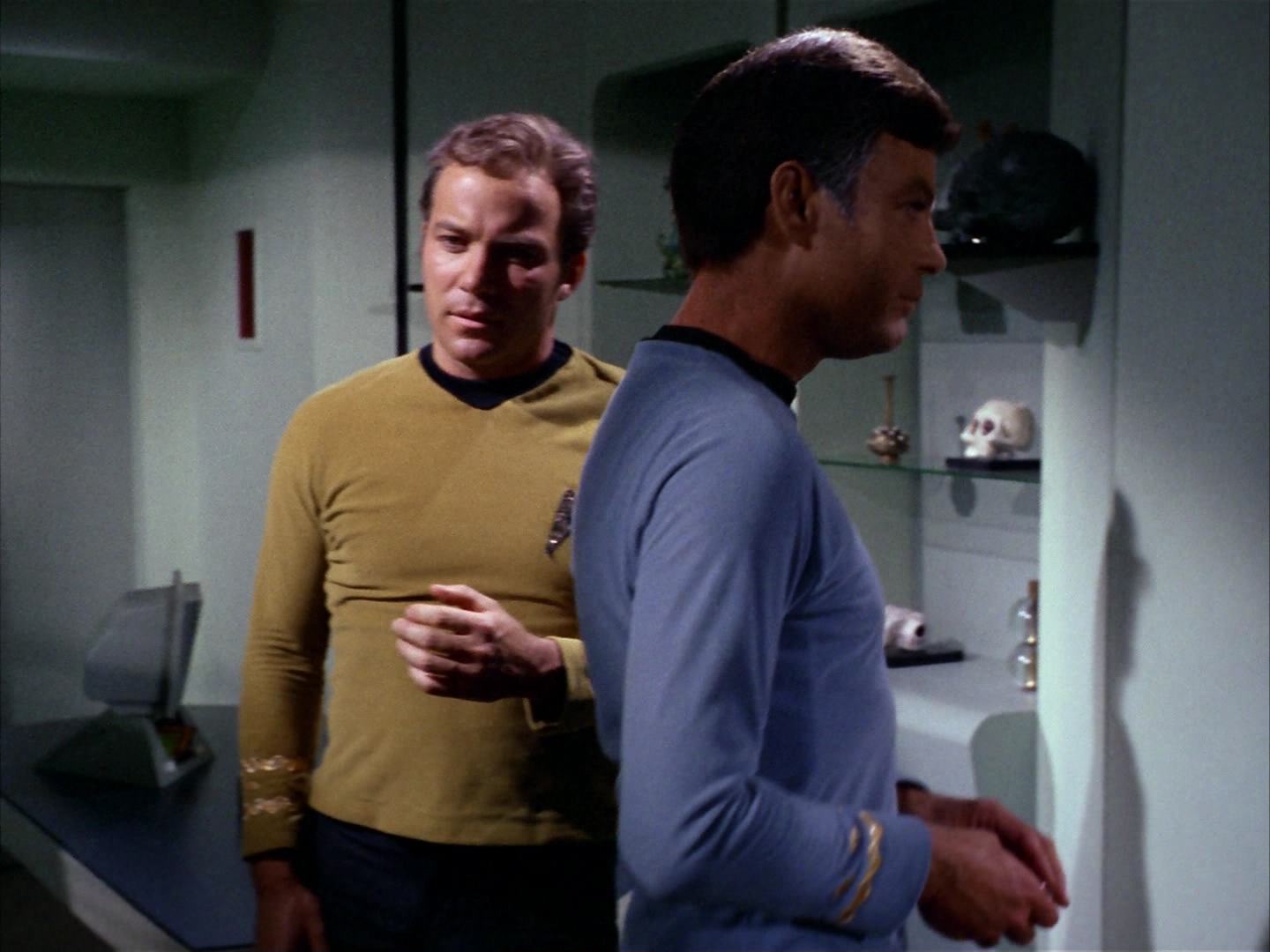 ariane179254_StarTrek_2x12_TheDeadlyYears_0745.jpg
