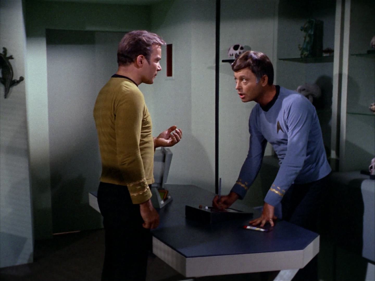 ariane179254_StarTrek_2x12_TheDeadlyYears_0755.jpg
