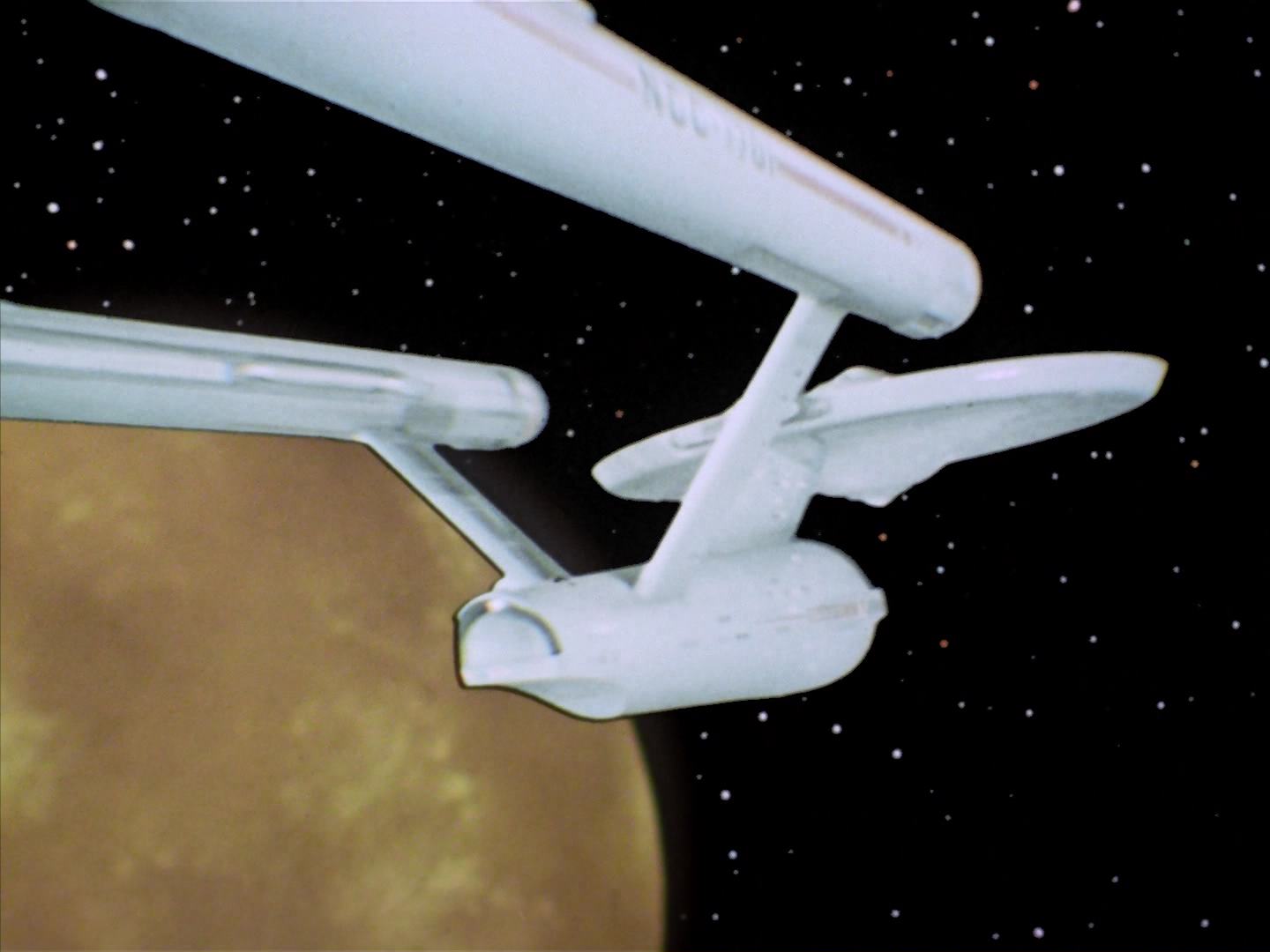 ariane179254_StarTrek_2x12_TheDeadlyYears_0798.jpg