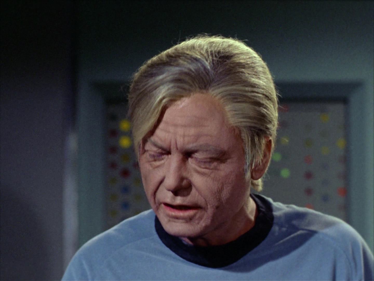 ariane179254_StarTrek_2x12_TheDeadlyYears_0966.jpg