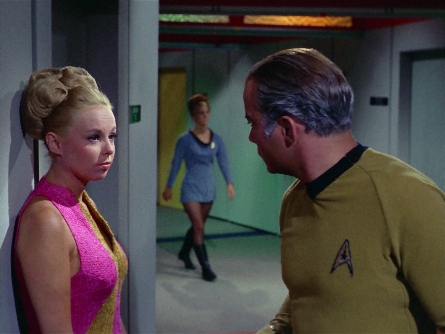 ariane179254_StarTrek_2x12_TheDeadlyYears_1079.jpg