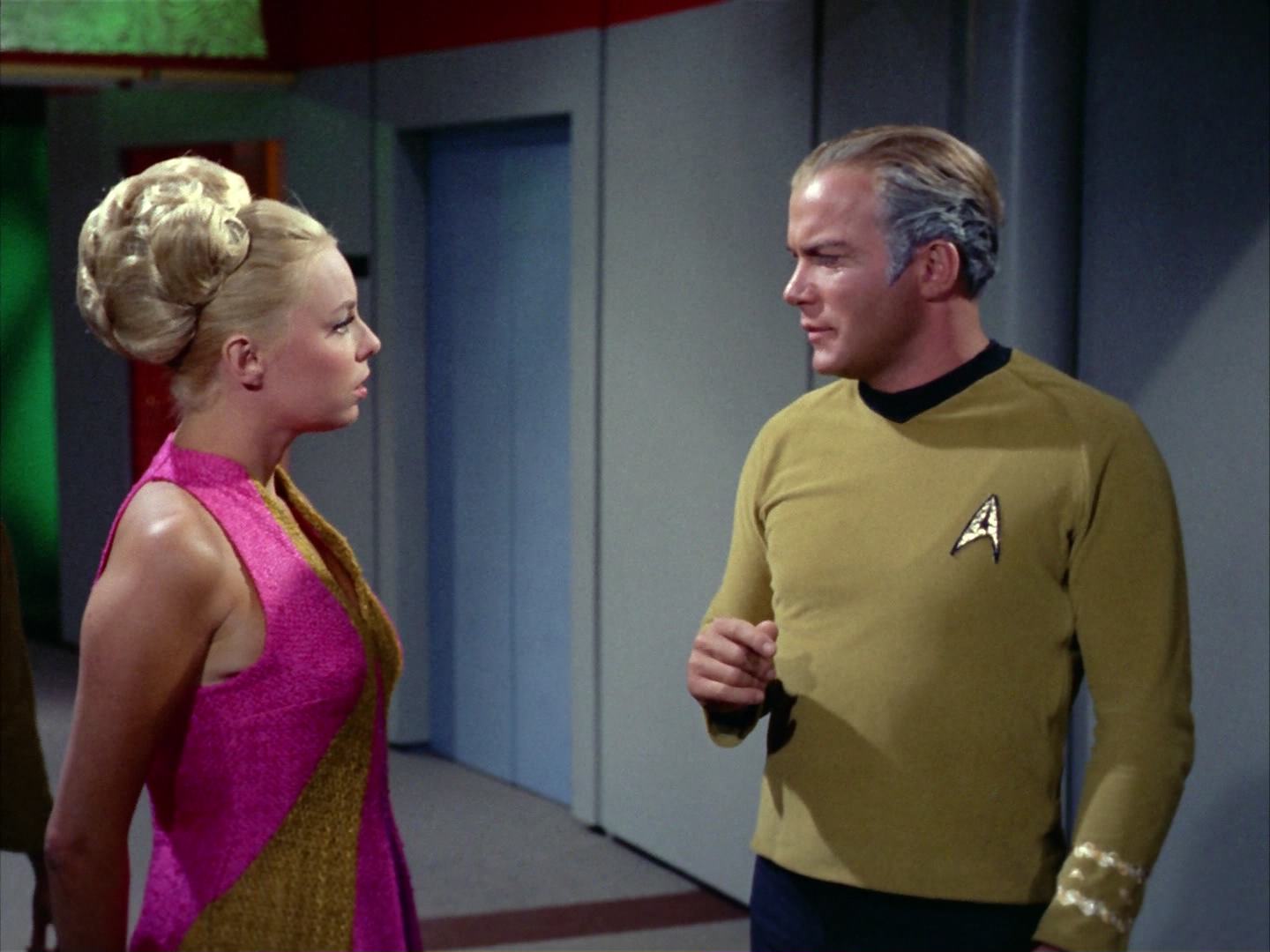ariane179254_StarTrek_2x12_TheDeadlyYears_1136.jpg
