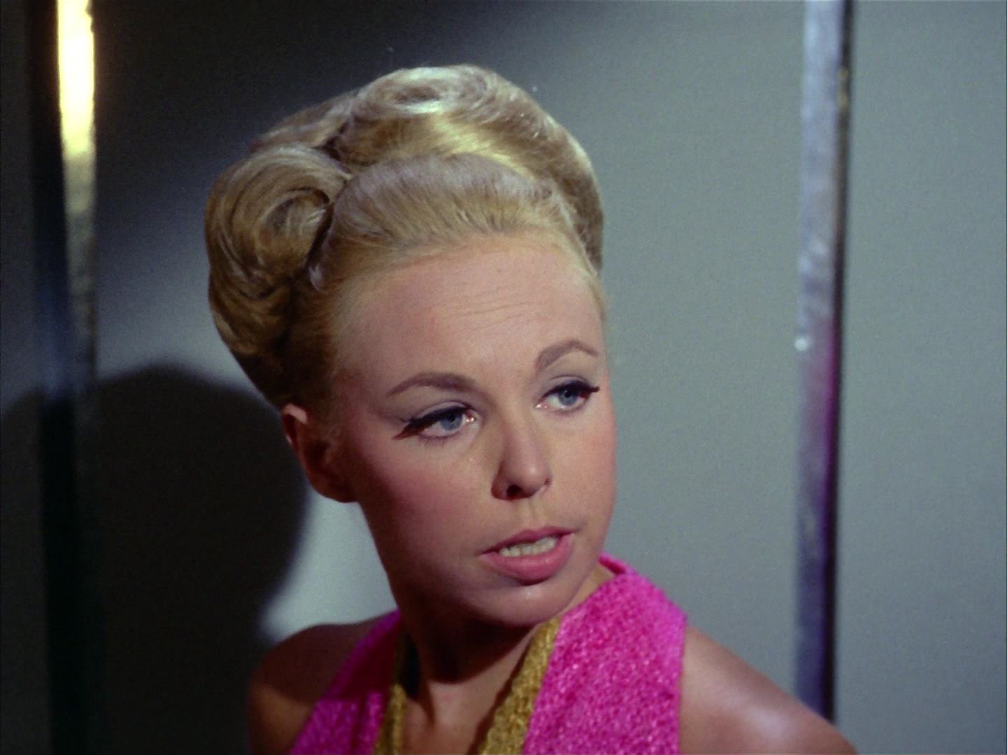 ariane179254_StarTrek_2x12_TheDeadlyYears_1140.jpg