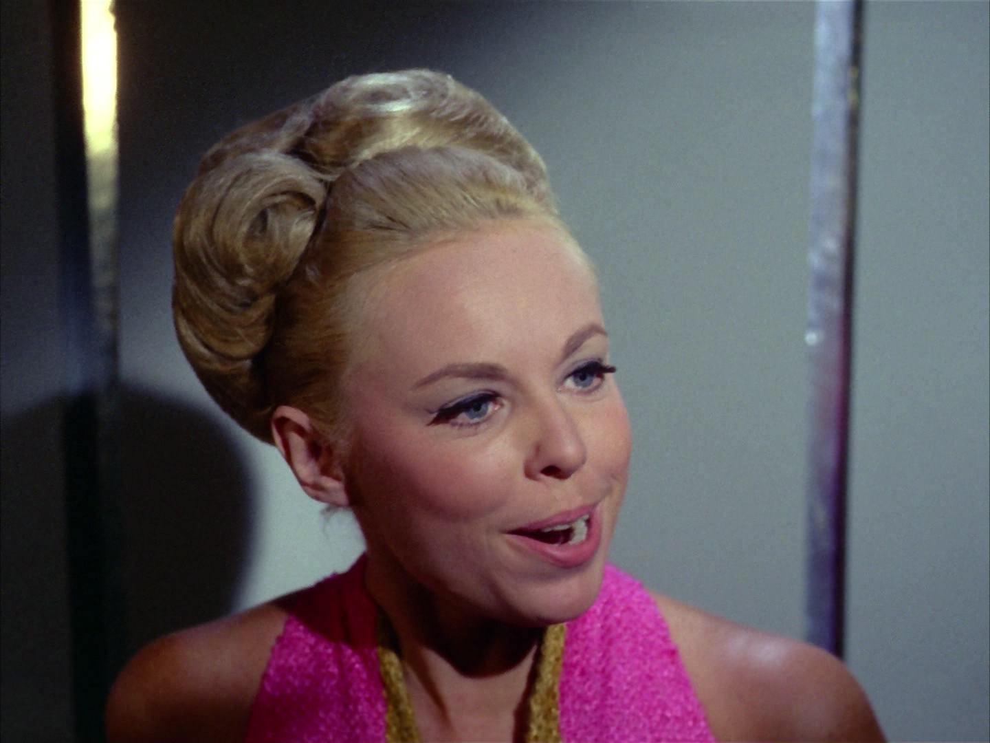 ariane179254_StarTrek_2x12_TheDeadlyYears_1152.jpg