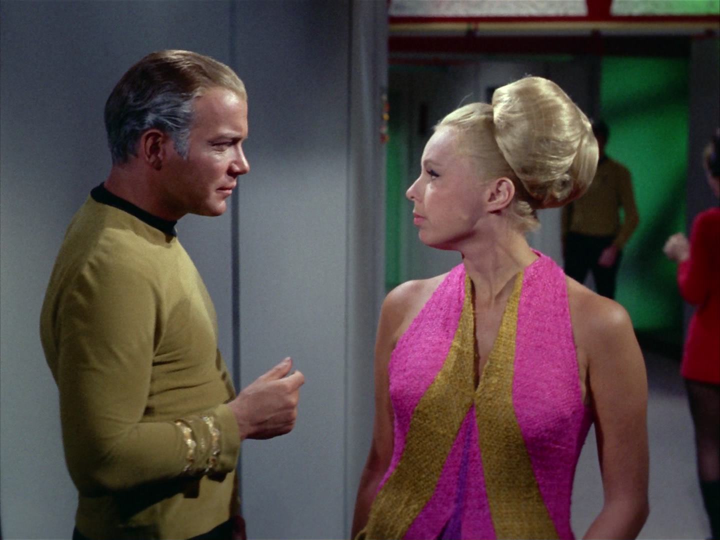 ariane179254_StarTrek_2x12_TheDeadlyYears_1169.jpg
