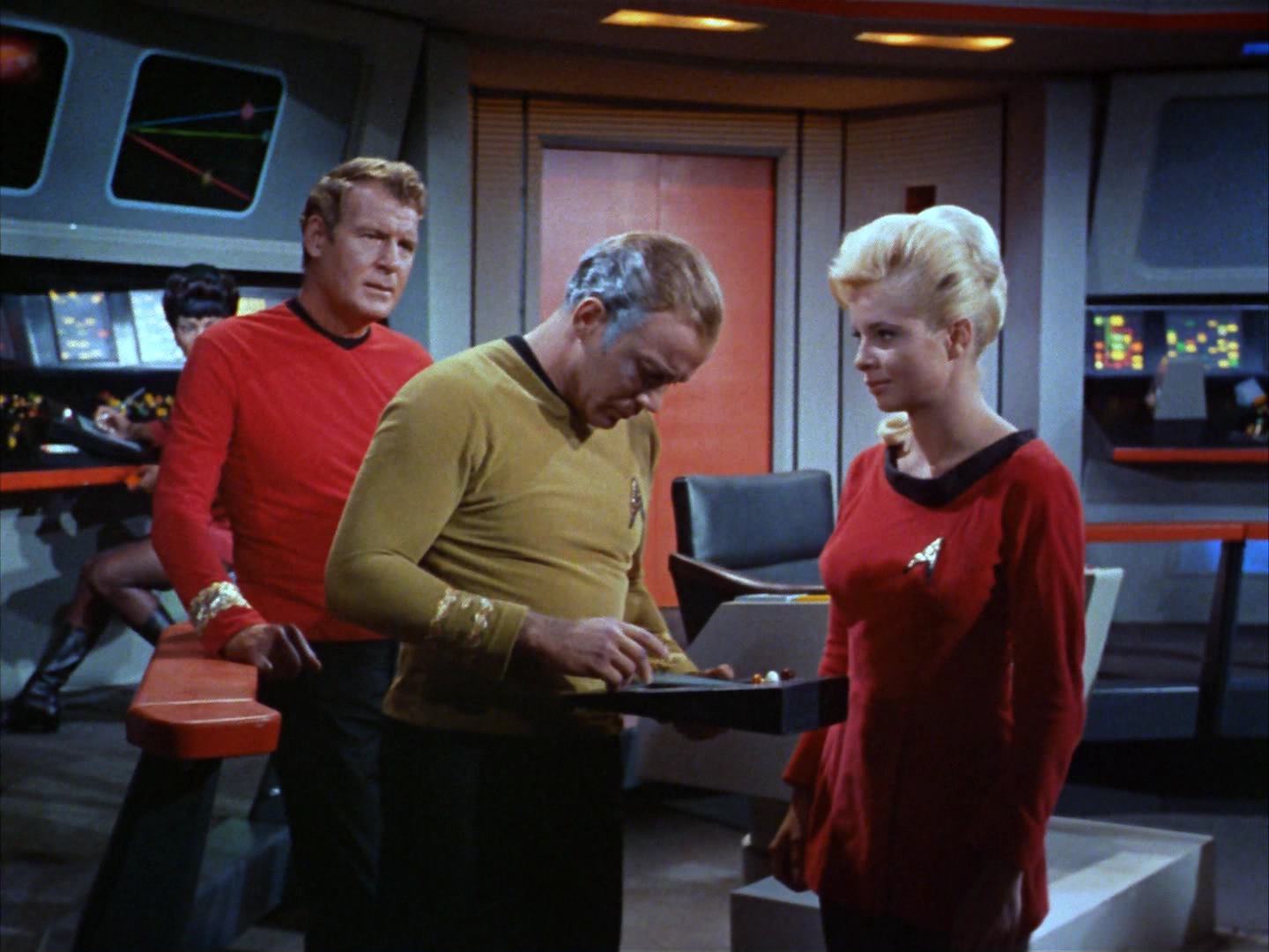 ariane179254_StarTrek_2x12_TheDeadlyYears_1329.jpg