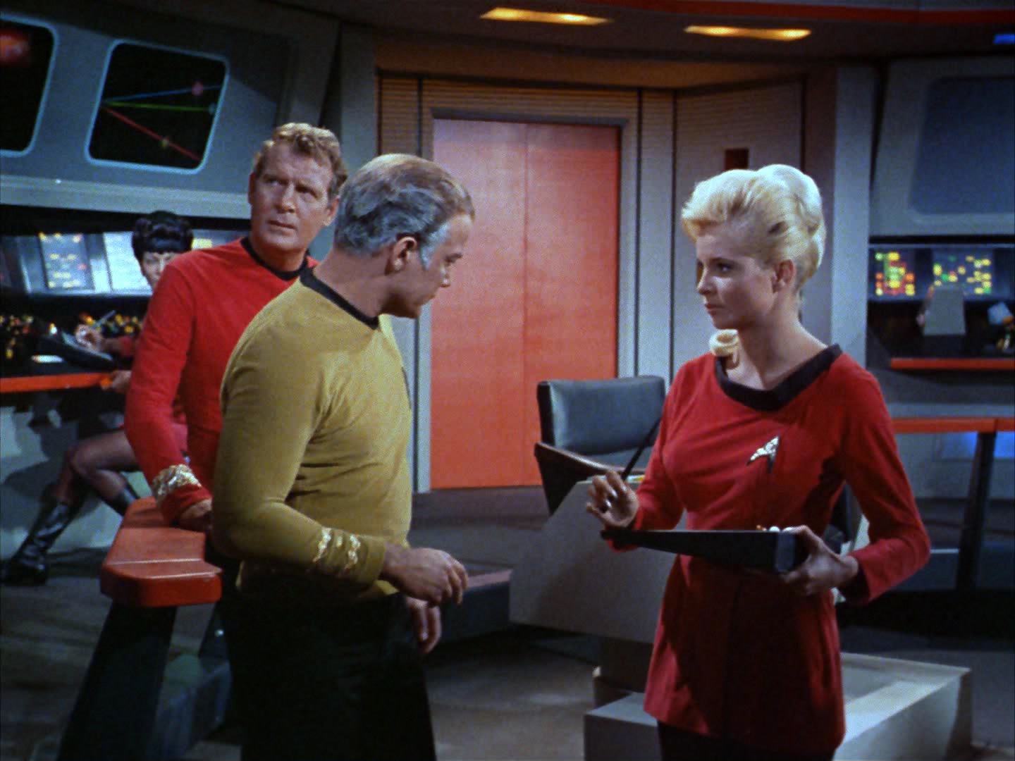 ariane179254_StarTrek_2x12_TheDeadlyYears_1333.jpg