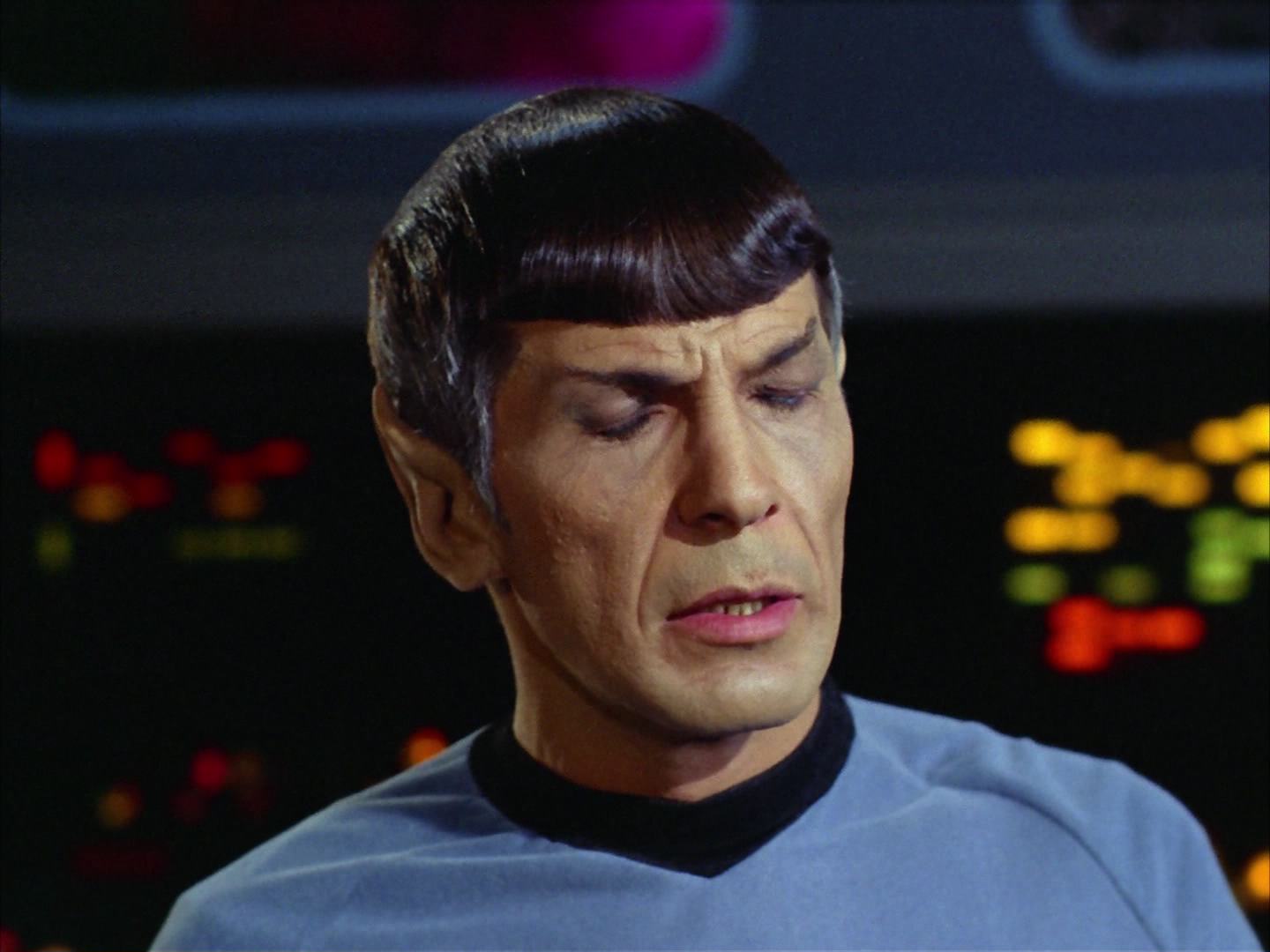 ariane179254_StarTrek_2x12_TheDeadlyYears_1394.jpg