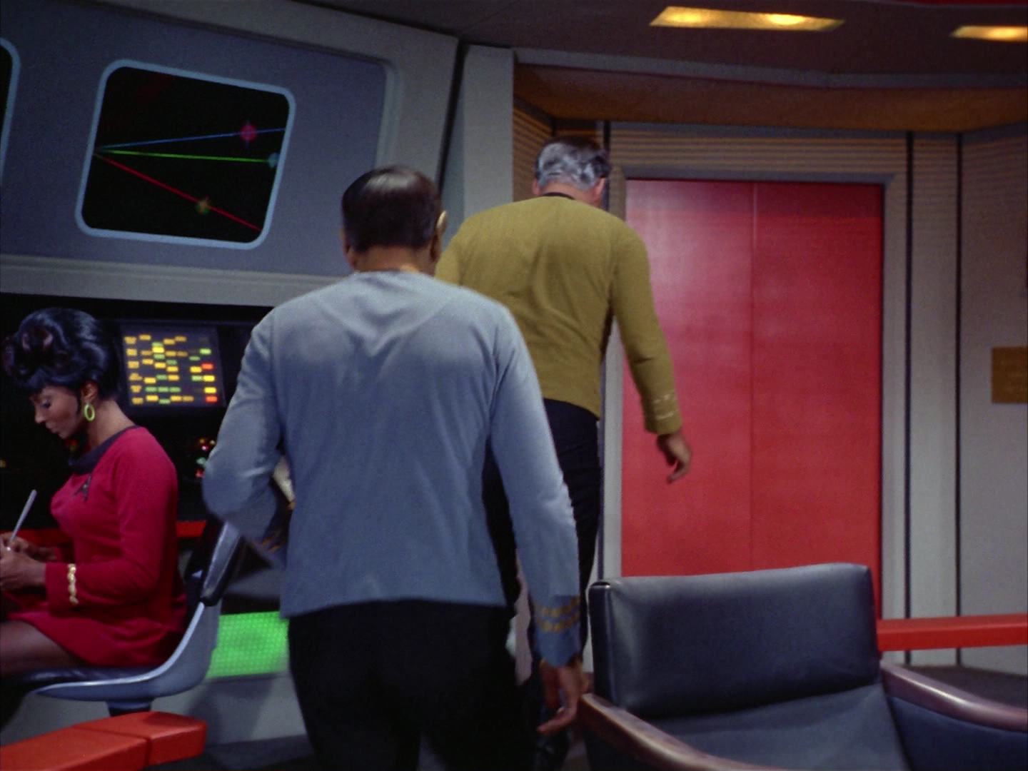 ariane179254_StarTrek_2x12_TheDeadlyYears_1421.jpg