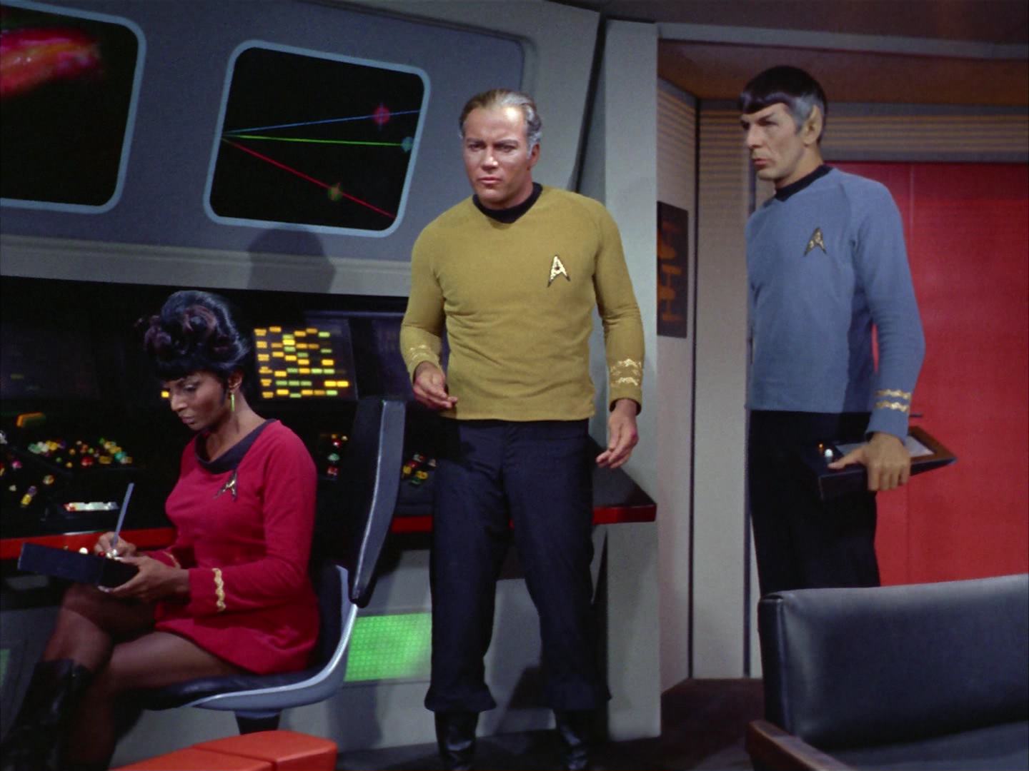 ariane179254_StarTrek_2x12_TheDeadlyYears_1444.jpg