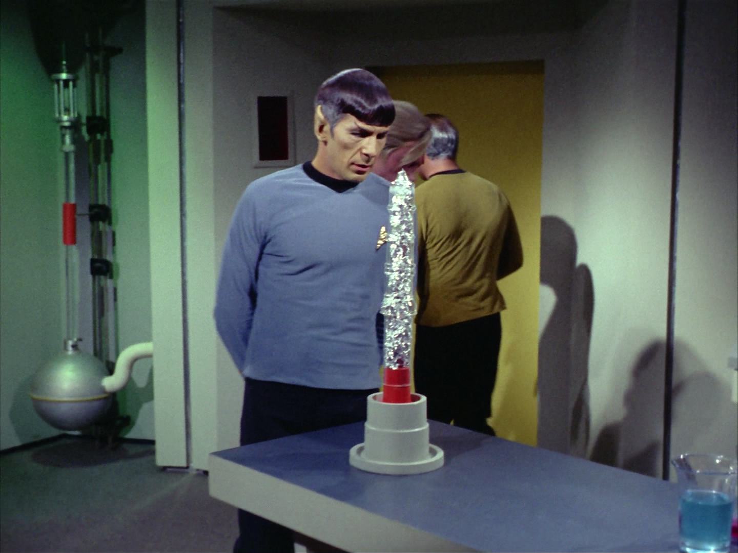 ariane179254_StarTrek_2x12_TheDeadlyYears_1544.jpg