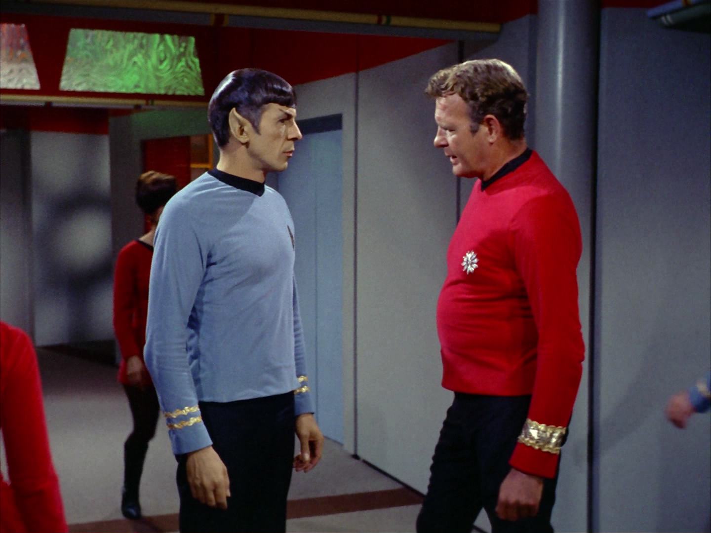 ariane179254_StarTrek_2x12_TheDeadlyYears_1615.jpg