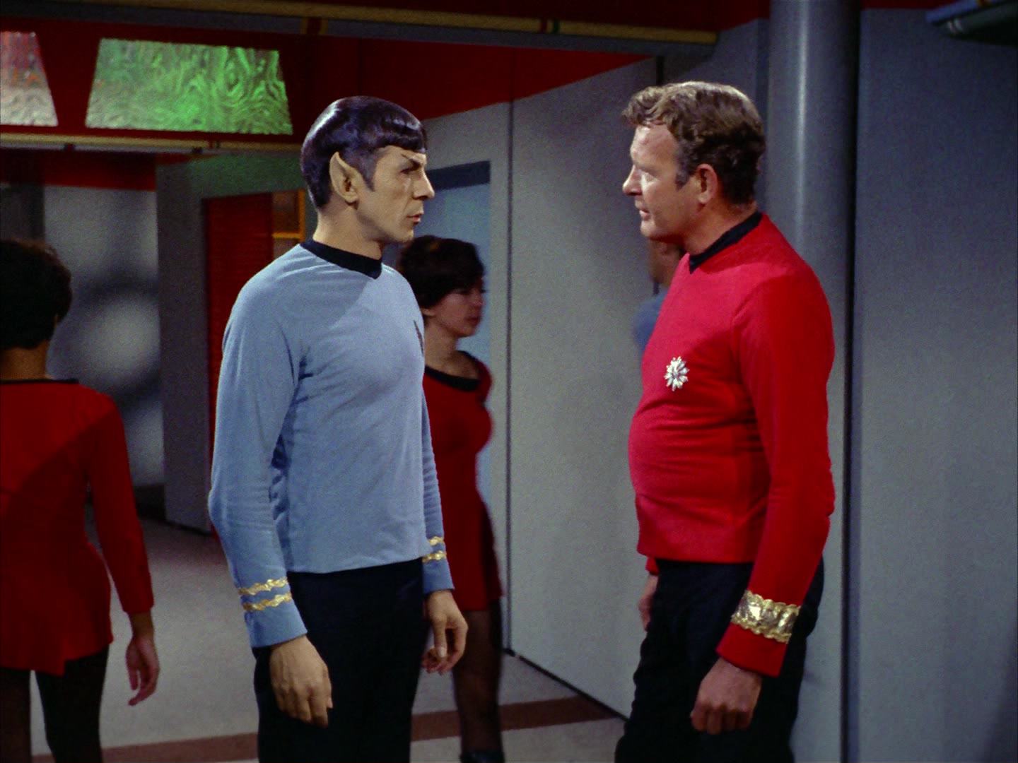 ariane179254_StarTrek_2x12_TheDeadlyYears_1616.jpg