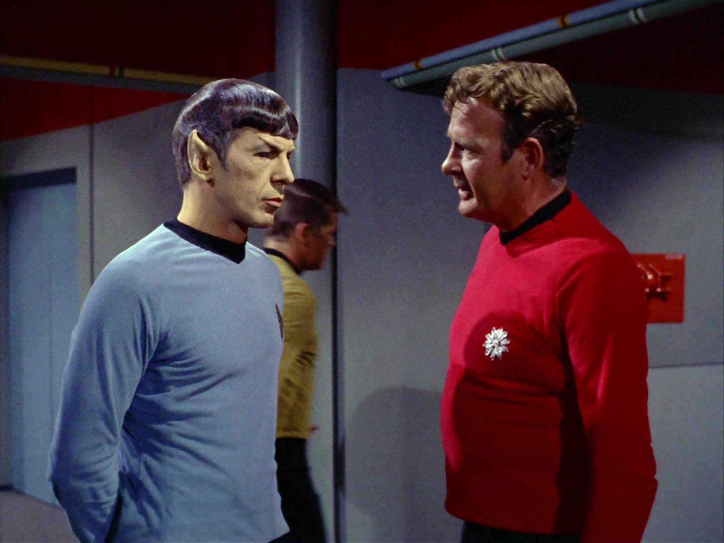 ariane179254_StarTrek_2x12_TheDeadlyYears_1699.jpg