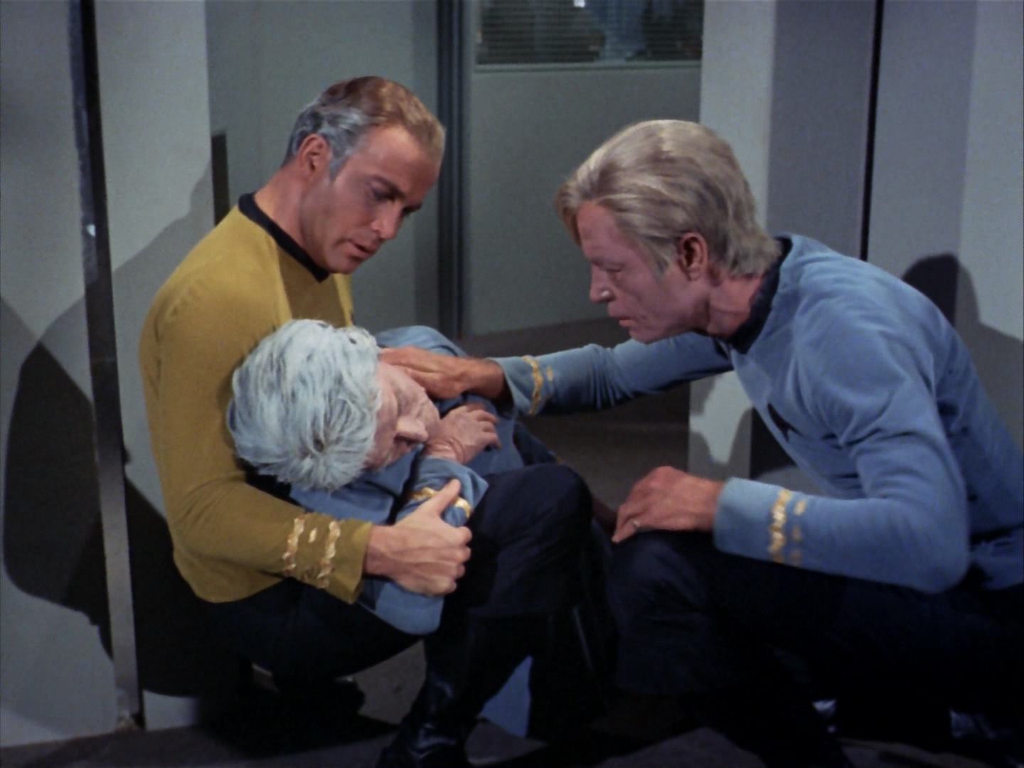 ariane179254_StarTrek_2x12_TheDeadlyYears_1774.jpg