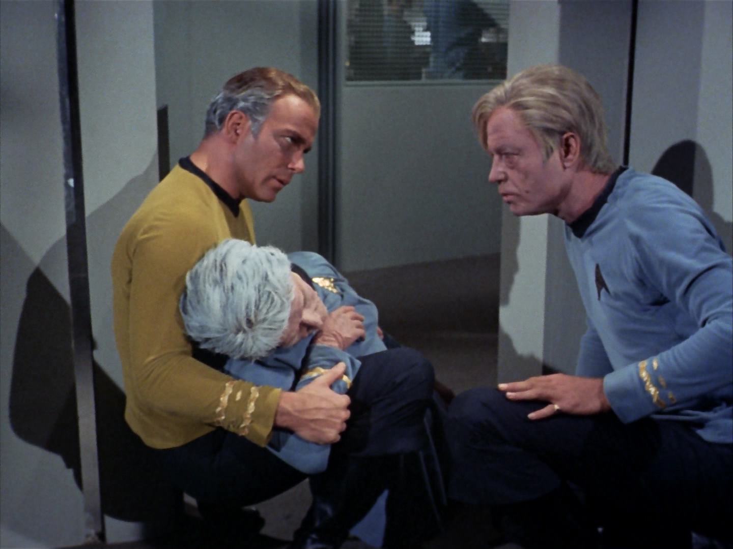 ariane179254_StarTrek_2x12_TheDeadlyYears_1789.jpg